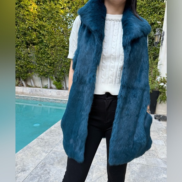 New chic Rabbit Fur Vest in Teal - Picture 1 of 5